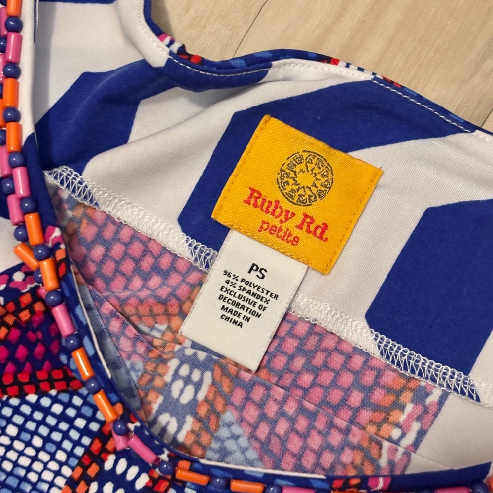 Ruby Rd. Stretch Print Top - Picture 3 of 4